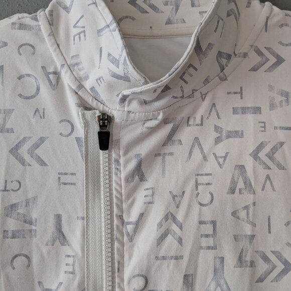 Zyia Active  Moab Form Zip Up Jacket - Picture 2 of 7